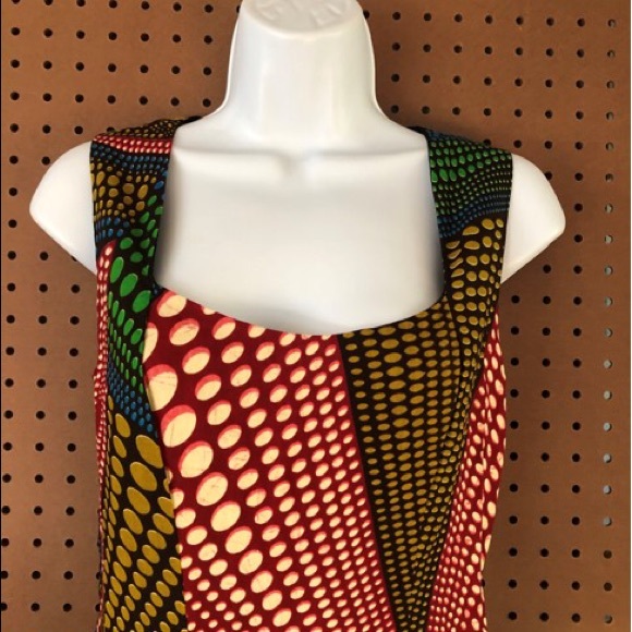 Asymmetrical dress - Picture 2 of 5